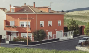 APARTAMENTO 3, 4PAX CASA RURAL EL SAUCE. A 2,5 KM DE CUENCA